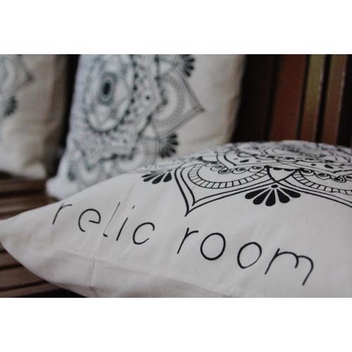 relic room-Eps Comfortable for Anyone