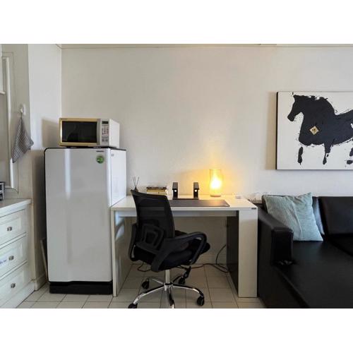 Remote work tailored studio in the heart of town