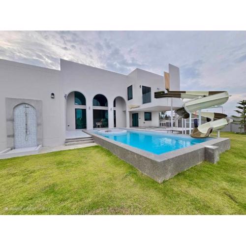 Reniva Pool Villa cha-am