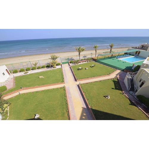 Resort Sur Beach Holiday