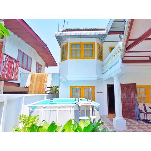 Retreat House 81 - BTS Onnut