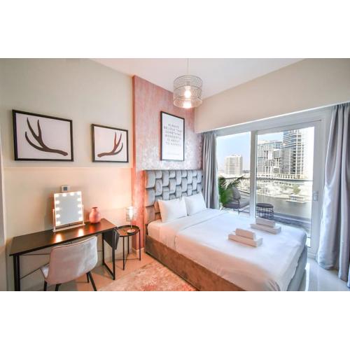 Reva tower- 2BR Dubai mall walking & canal facing