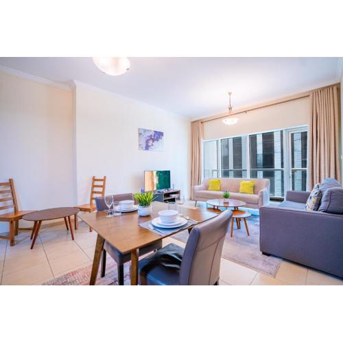 RH- Prime Location, Modern 01BR, Walk away from Dubai Mall & Burj Khalifa