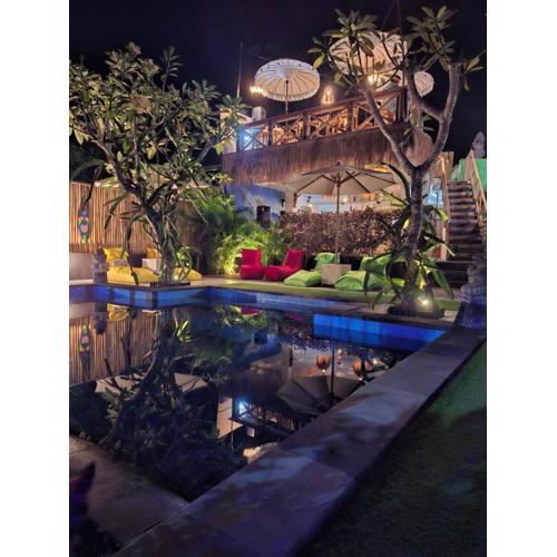 Riccio Guest House & Cafe