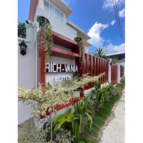 RICH-VANIA SUITES