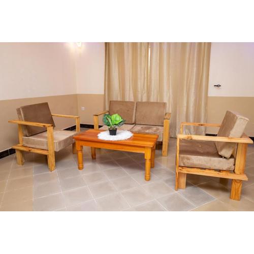 Richard's Road Homestay