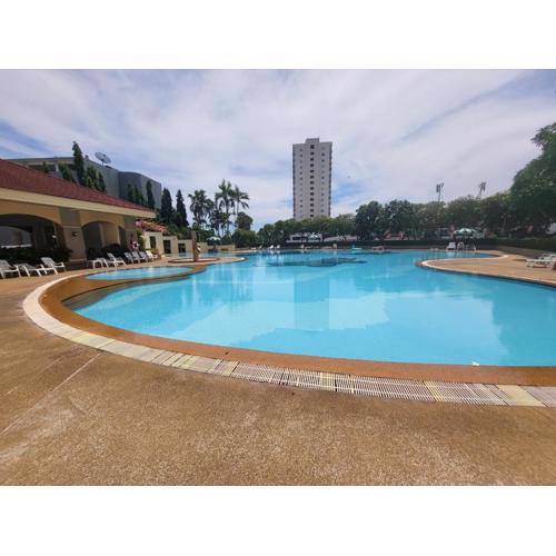 Rimhaad Condominium - Pool and Gym