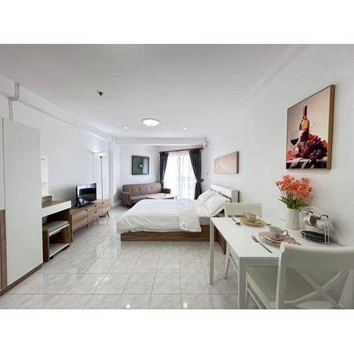 Rimhad Jomtien Condominium S2