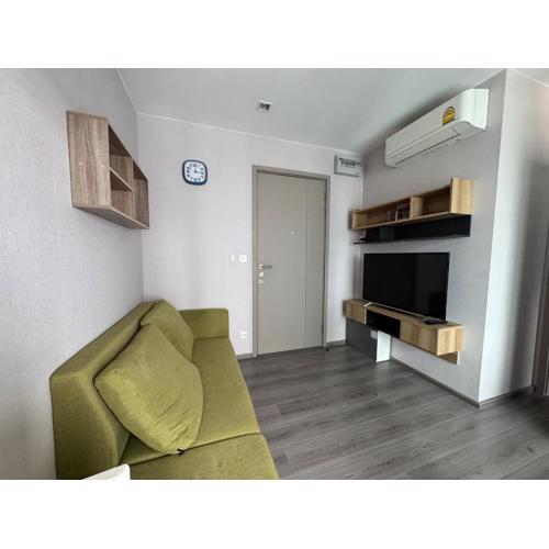 River Condo Spectacular Pools