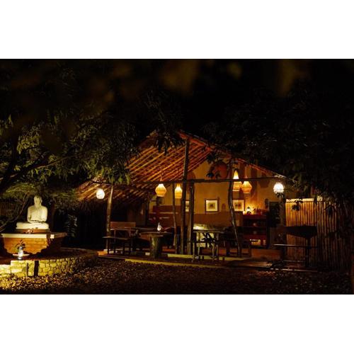 River Glamping by Gaga bees
