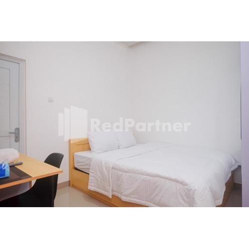 River House Mitra RedDoorz