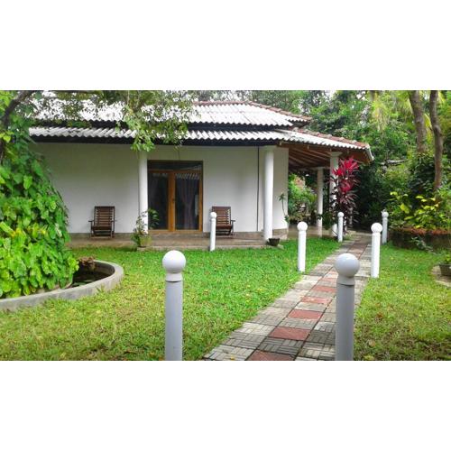 River Retreat Sigiriya