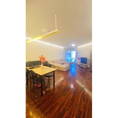 River View Bangkok Apartment