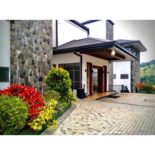 Riverbank Resort Gampola