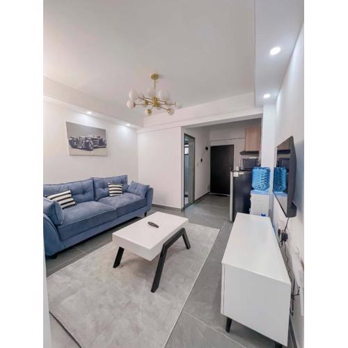 Riverside heaven with gym, views