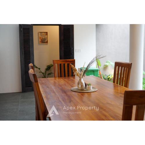 Riverside Villa - Nyanyi Beach