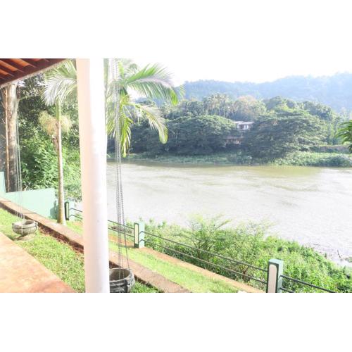 Riverview Glass Room