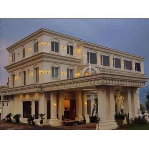 Rizen Premiere Hotel