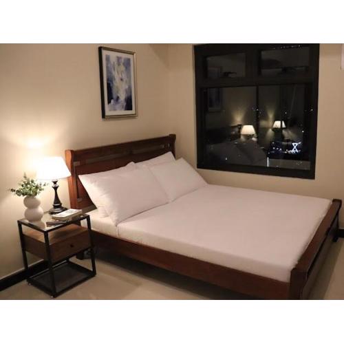 RK Maisson Roiyale Aurora Escalades Cubao