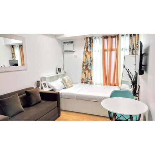 ROARI Portovita Towers Scandinavian Studio Unit