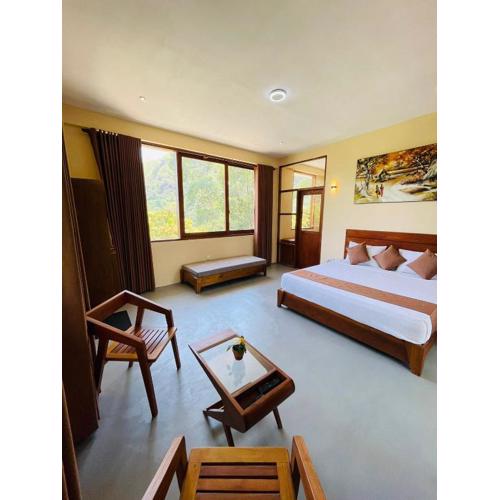 Rock n Fall Nature Resort