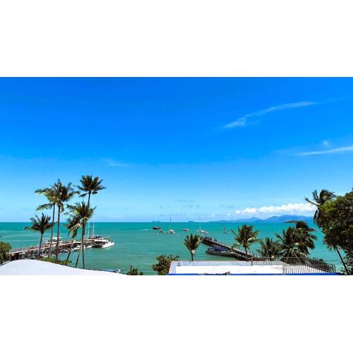 Rockstar Beach Apartments