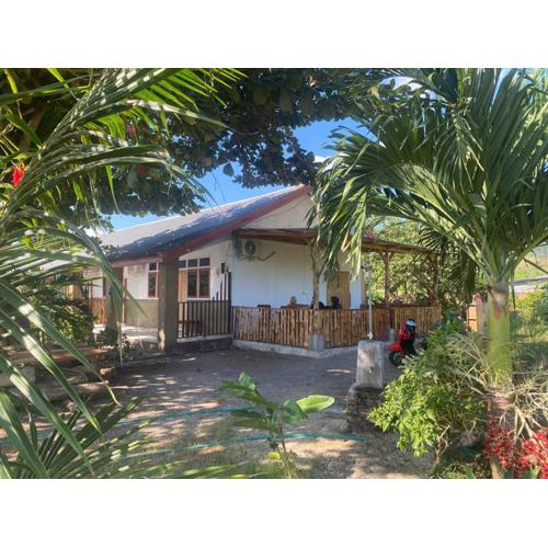 Rocky Homestay Lakey