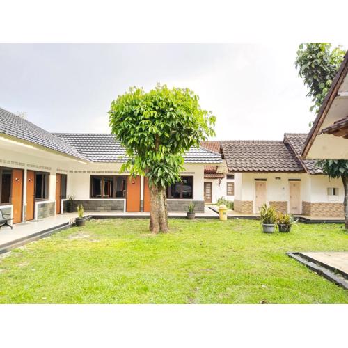 Roemah Kavaleri powered by Cocotel