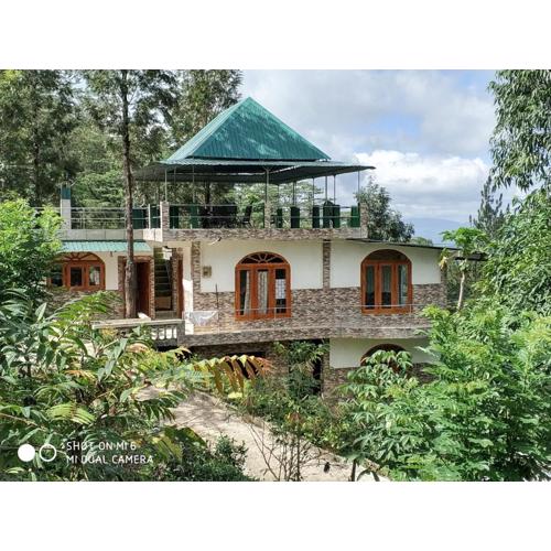 Rohana Estate Lodging & Camping