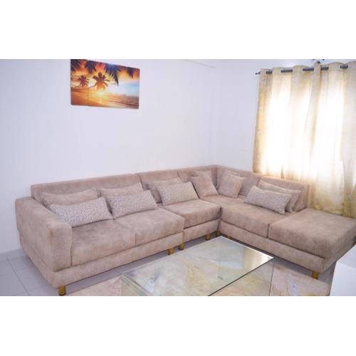 Roma Stays - Sunset 4BR Exquisite Apartment with Pool in Shanzu