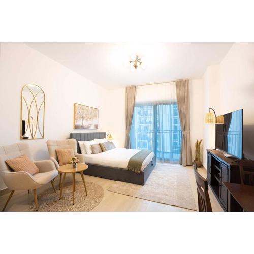 Romantic Studio In Yas Canal View