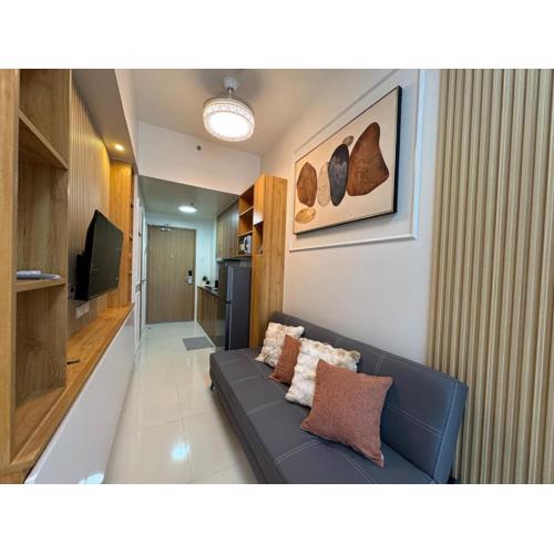 Room 1691 Shore 3 Residences infront of SM MOA by Prime Stay