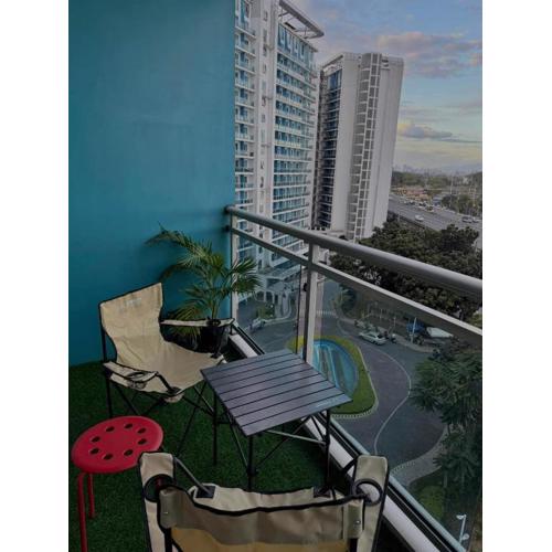 Room at SM Bicutan GJ