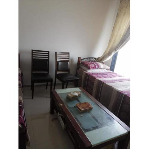 غرف مفروشة للبنات فقط Room for Ladies only