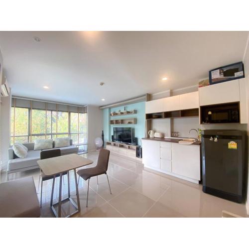 Room in Tambon Cha-am