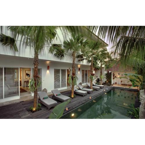 Room & Vespa 4 - Central Seminyak Near Beach