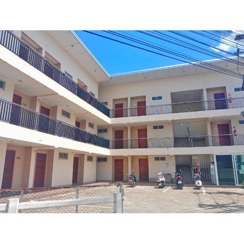 RoomQuest Chiang Mai Tha Sala