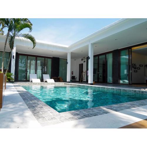 RoomQuest HideAway Hua Hin