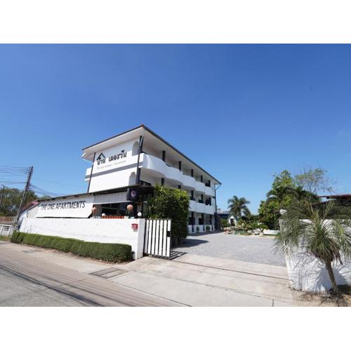 RoomQuest One Bangsaray