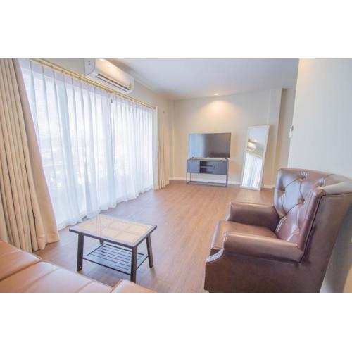 RoomQuest The Peak Patong Hill