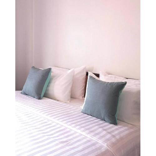 RoongThoeng Place Hotel