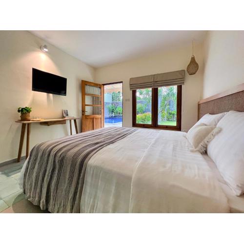 Roots Hotel Senggigi