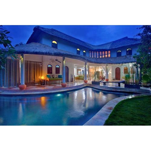 Rose 2BR Private Pool Villa AN03