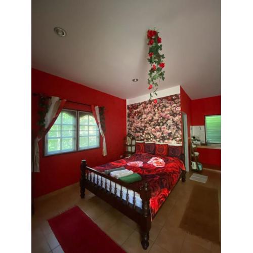 Rose bungalow at Ya Nui beach