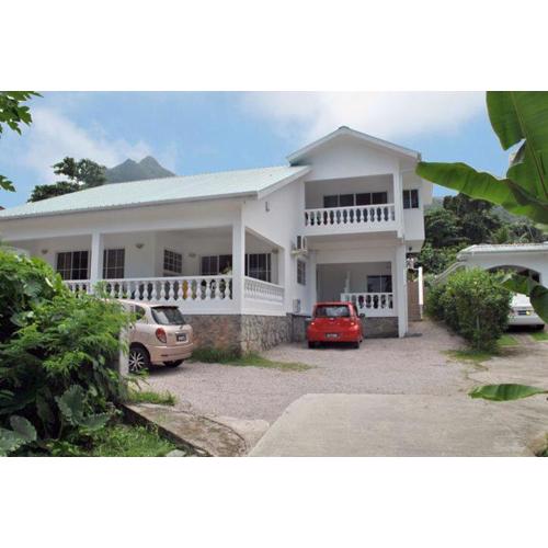 Rowsvilla Guest House