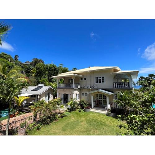 Royal Bay Villa and Apartment