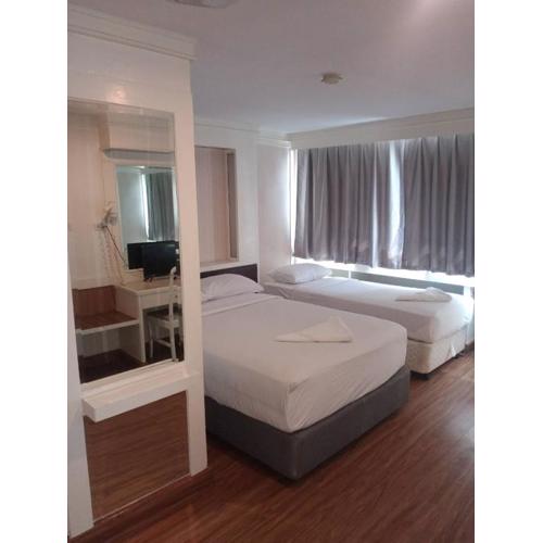 Royal Garden Home Hotel