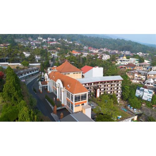 Royal Hotel and Convention Tretes