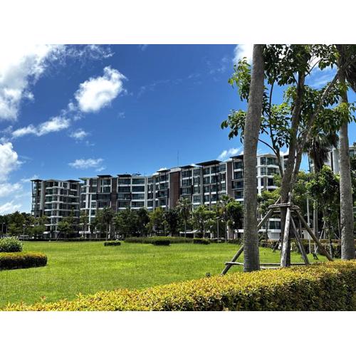 Royal Lee 1 bedroom Apartment