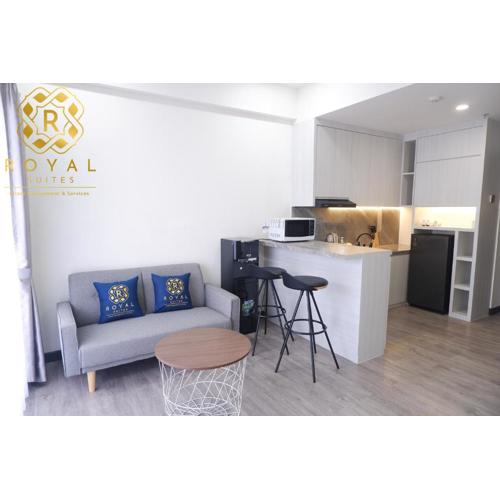 Royal Suites 2BR 28th Floor - Citra Plaza Nagoya Apartment